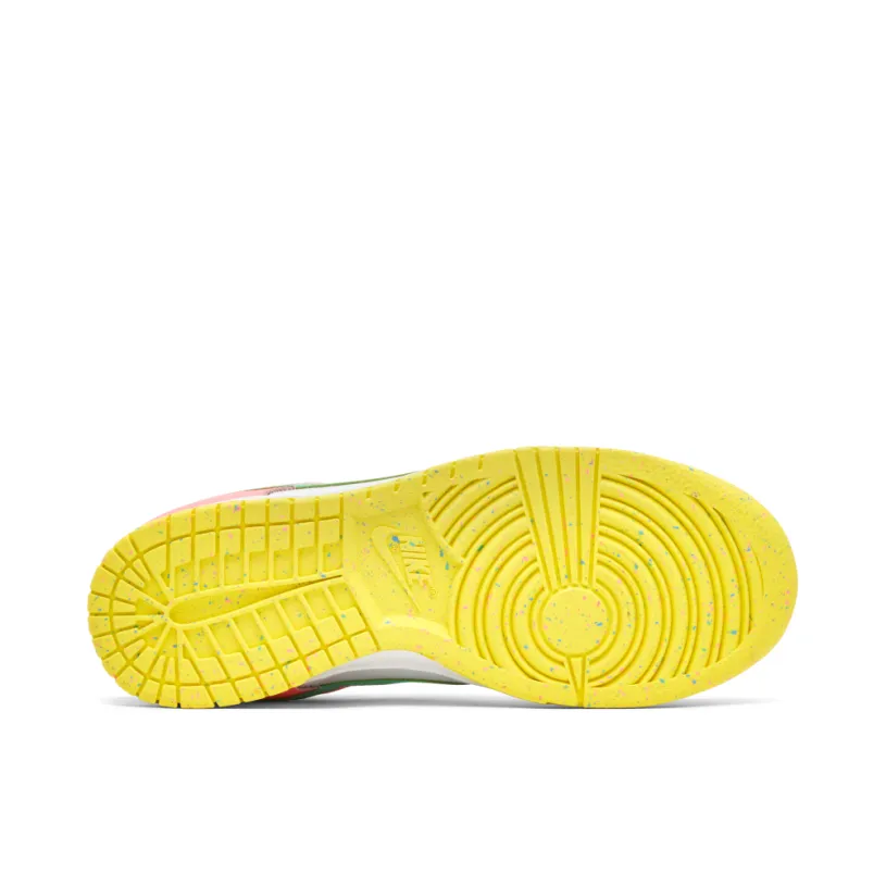 Nike Dunk Low SE Easter Womens 