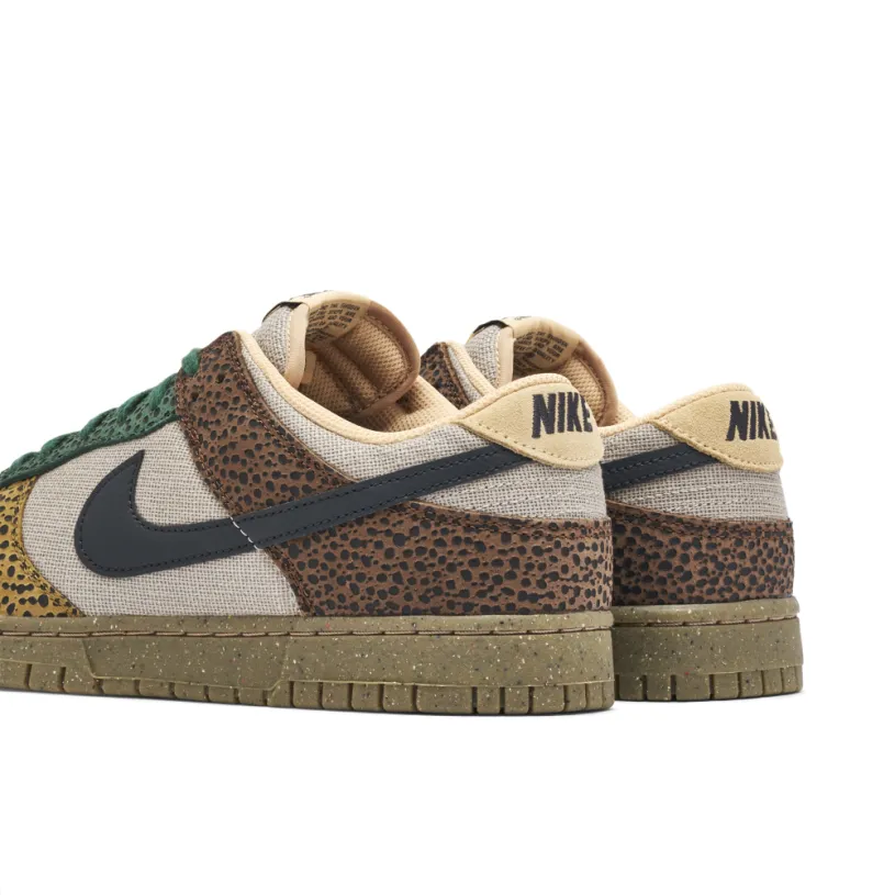 Nike Dunk Low Safari Golden Moss 