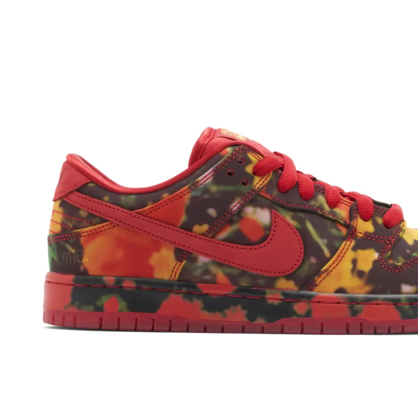 Nike SB Dunk Low The Wizard of Oz Poppy Field 