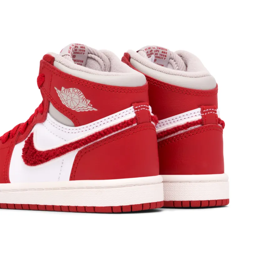 Air Jordan 1 High OG Varsity Red PS 
