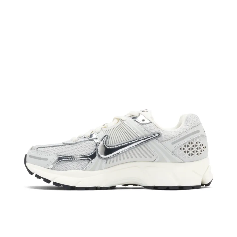 Nike Zoom Vomero 5 Photon Dust Chrome