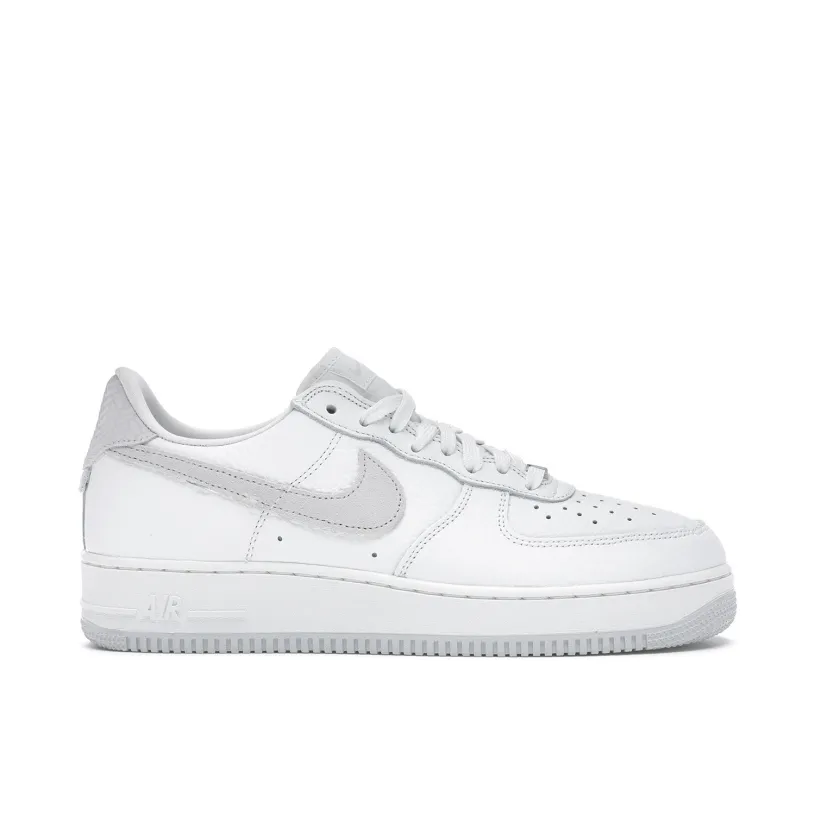 Nike Air Force 1 07 Craft White Photon Dust