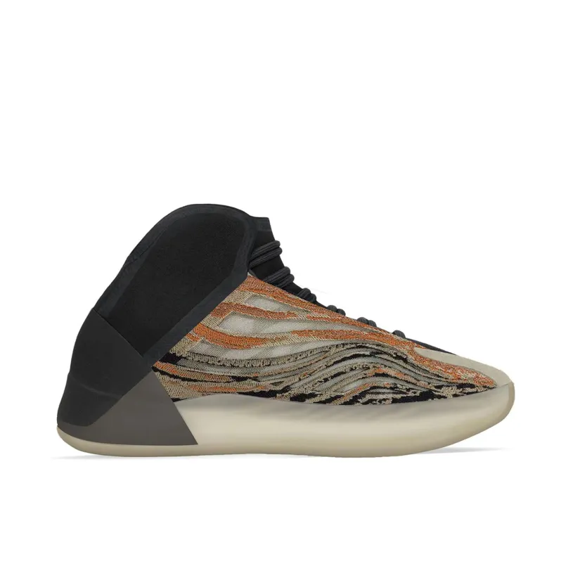 Yeezy QNTM Flash Orange