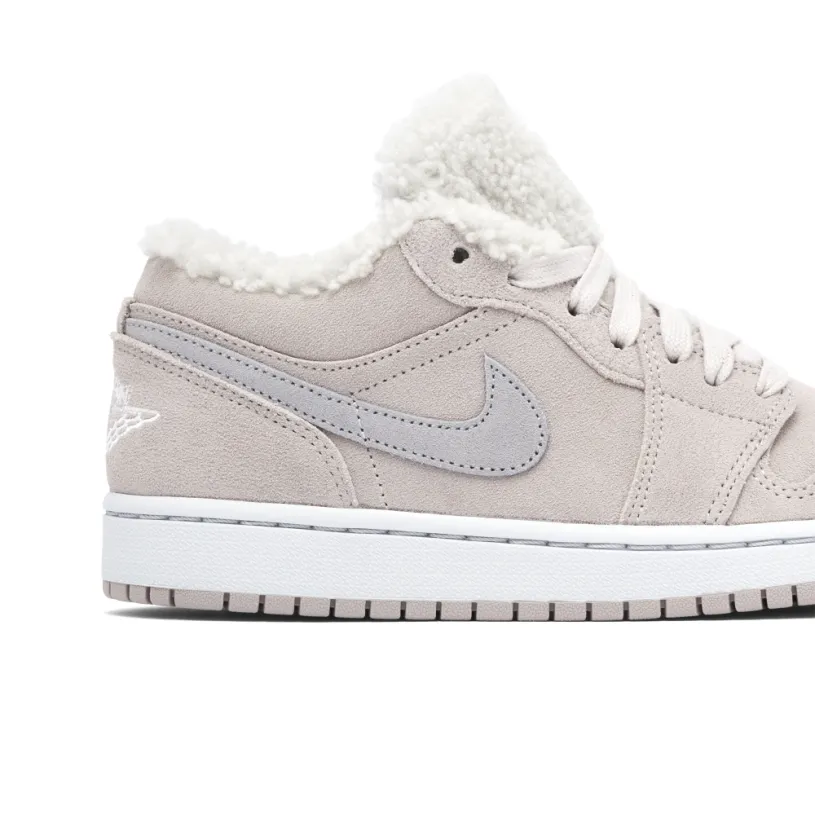 Air Jordan 1 Low Sherpa Fleece 