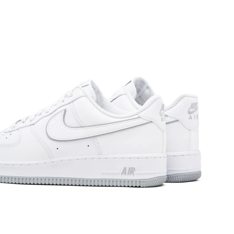 Nike Air Force 1 07 White Wolf Grey 