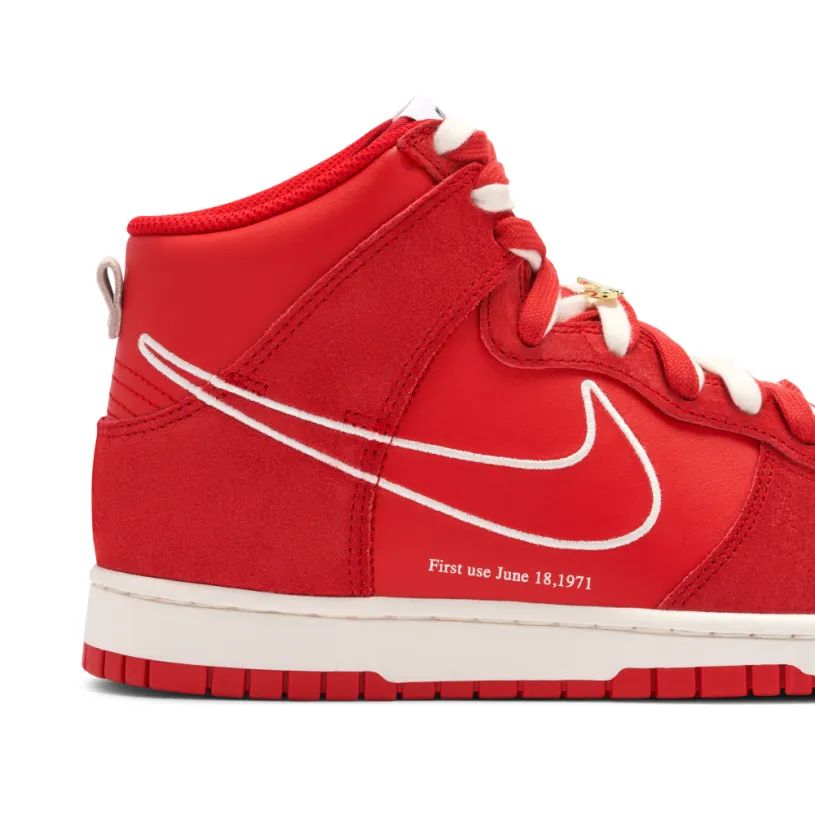 Nike Dunk High SE First Use Pack University Red 