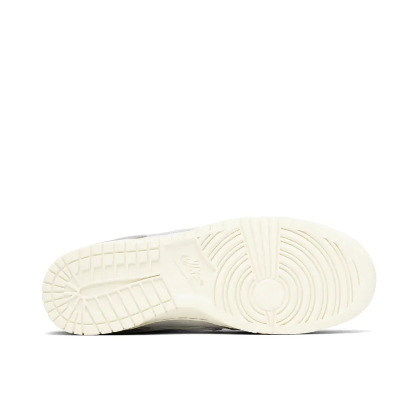 Nike Dunk Low Mica Green 