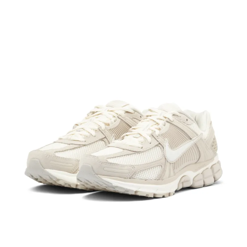 Nike Zoom Vomero 5 Light Orewood Brown 