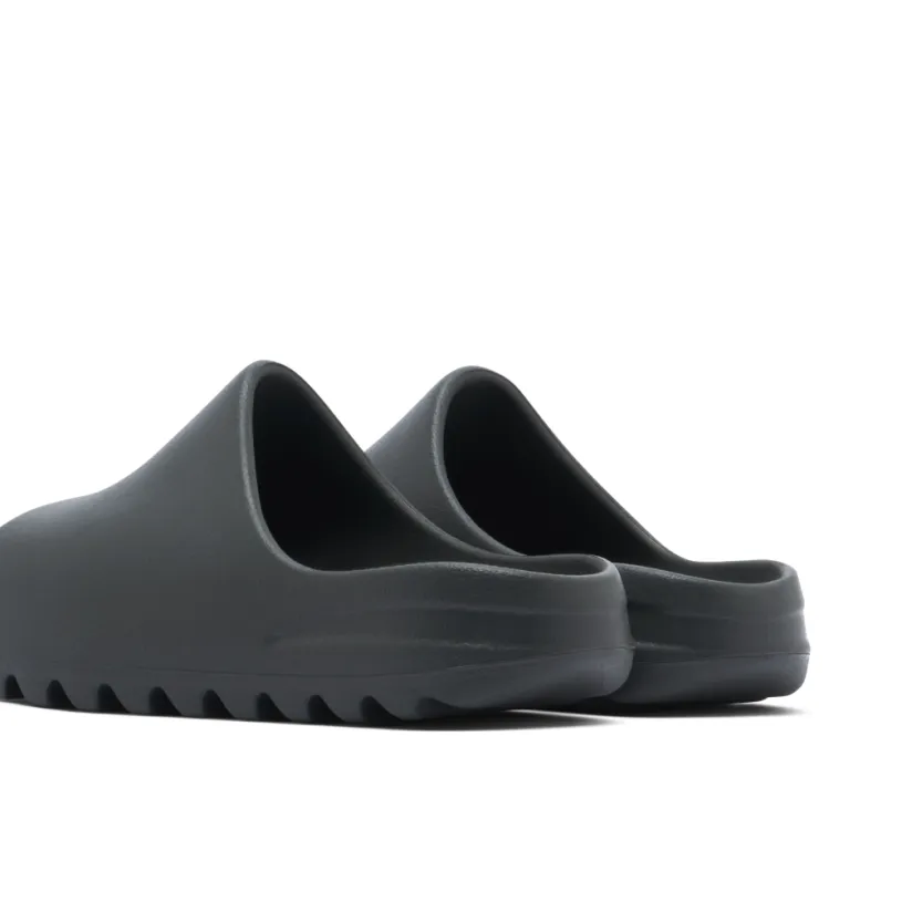 Yeezy Slides Dark Onyx Kids 