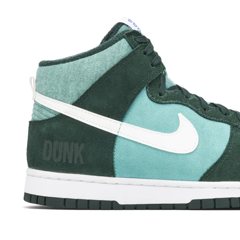 Nike Dunk High Retro SE Athletic Club Pro Green 
